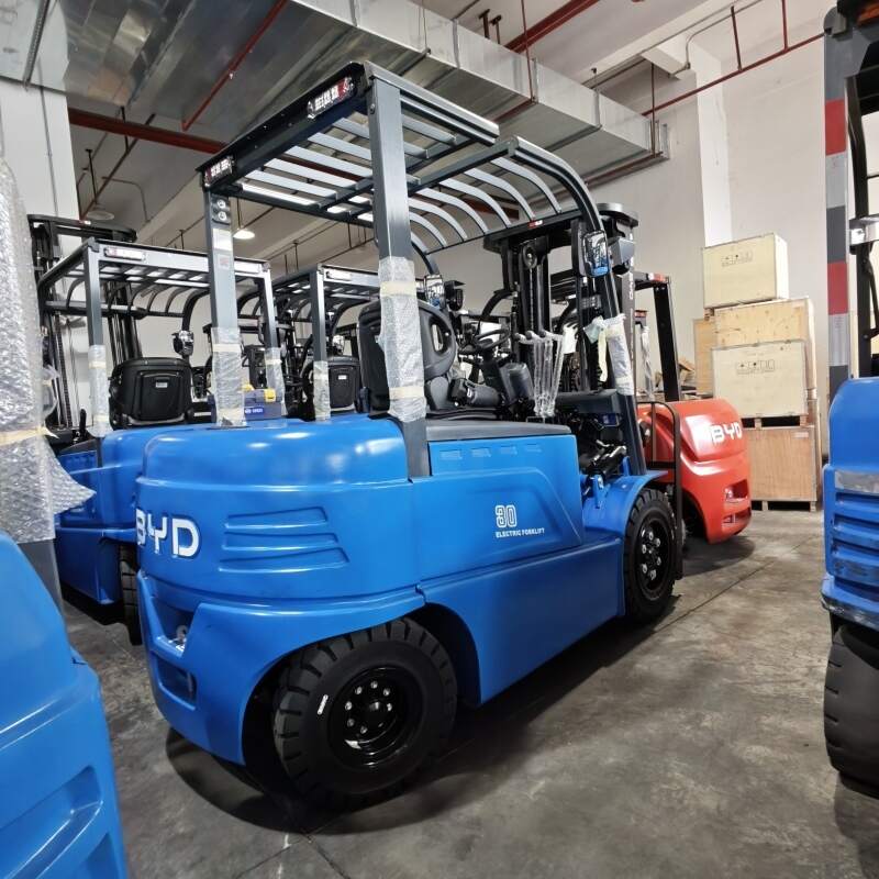 Cómo elegir una carretilla elevadora eléctrica para diferentes condiciones de tr