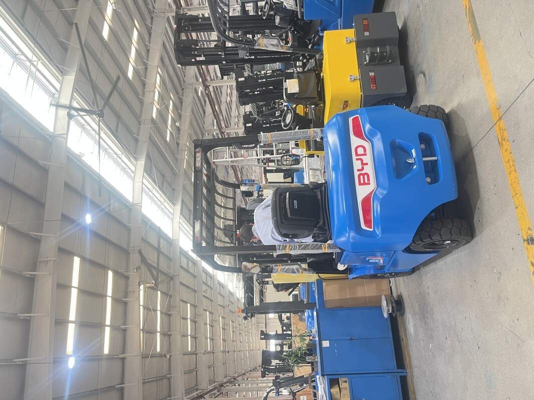 Caja de carretilla elevadora de batería de litio BYD | Soluc