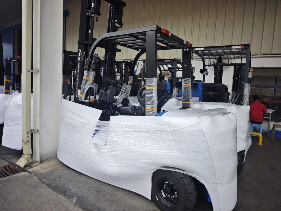 El autoelevador eléctrico diseñado para cuartos fríos(Figura2)