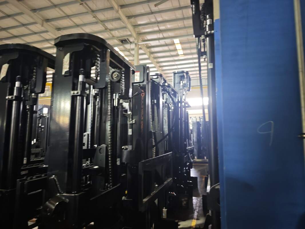 Un autoelevador eléctrico de 3 toneladas para cada necesidad(Figura3) Un autoelevador eléctrico de 3 toneladas para cada necesidad(Figura3)