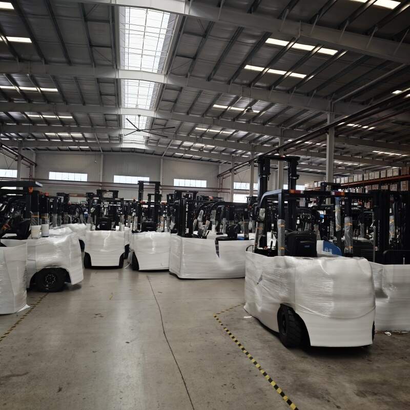 Gestiona la compra de un montacargas eléctrico de 3.5 toneladas en México