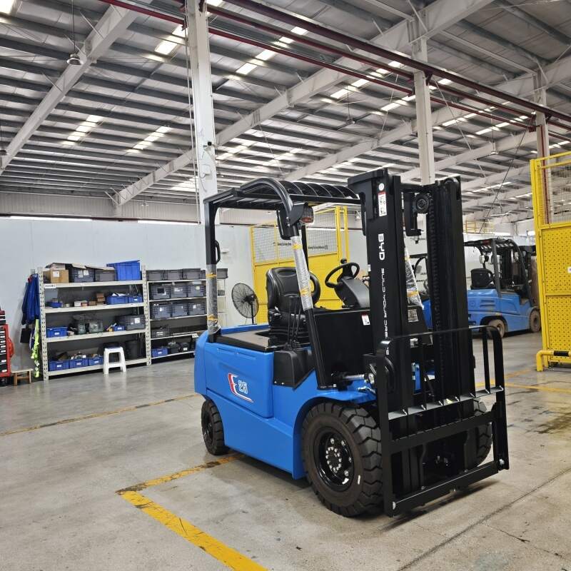 Batería de autoelevador eléctrico en ambientes fríos: qué saber en Argentina(Figura1) Batería de autoelevador eléctrico en ambientes fríos: qué saber en Argentina(Figura1)